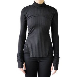 Noctex | Zoe Shrug